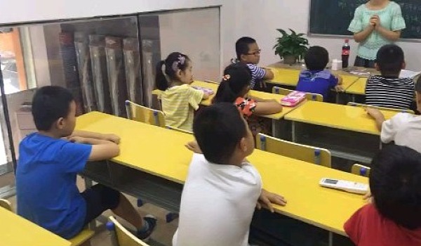 民族舞｜街舞｜硬笔｜围棋｜语训｜每课程只要99元深度体验三节！！！