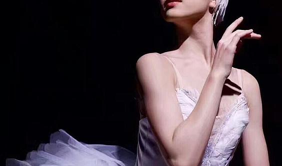 【首席课堂杭州站】香港芭蕾舞团首席演员李嘉博带您一起走进天鹅湖的世界！