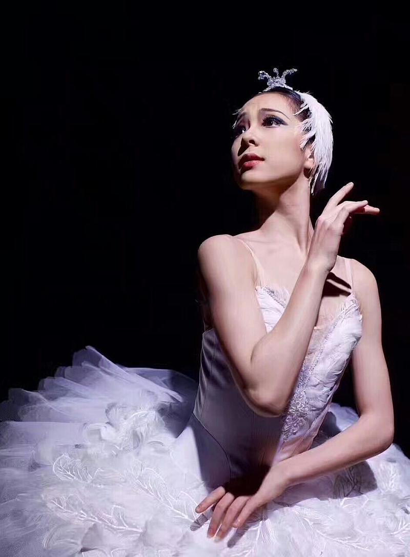 活动-【首席课堂杭州站】香港芭蕾舞团首席演员李嘉博带您一起走进天鹅湖的世界！