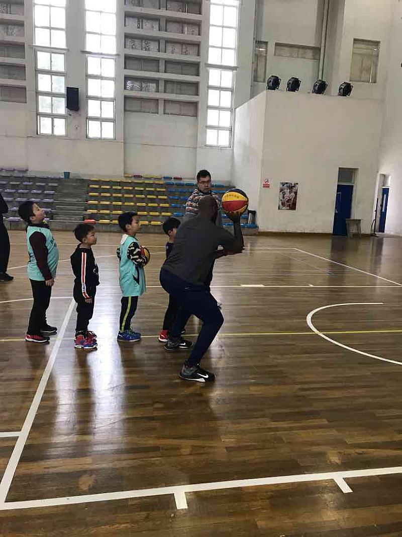活动-孙亮篮球训练营外教免费体验课