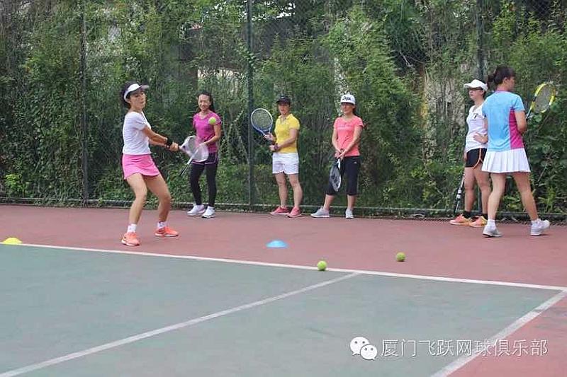 活动-多人（一对N）网球体验课